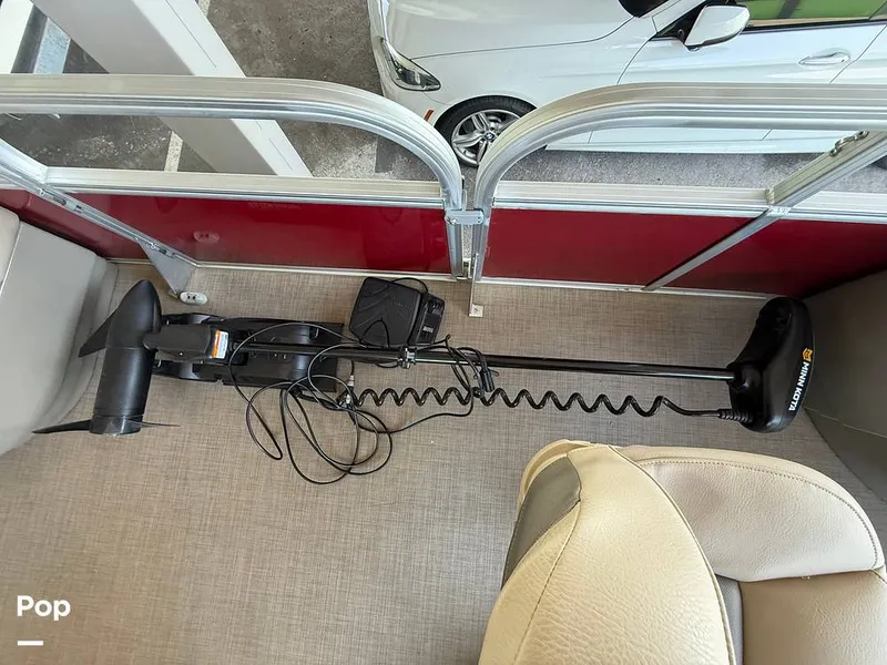 Slide: The Image of Sun Tracker BASS-BUGGY 18 DLX 2025 - 16445750