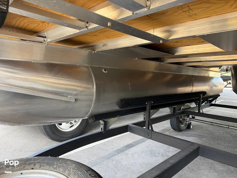 Slide: The Image of Starboard Pontoon - 16445847