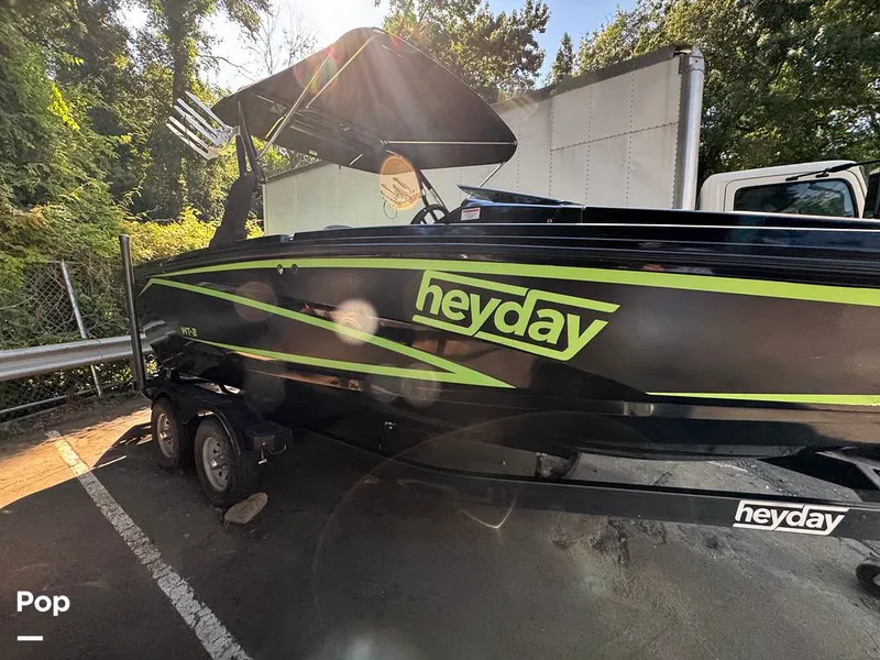 Slide: The Image of Heyday Wake Boats WT-2 2018 - 16558196