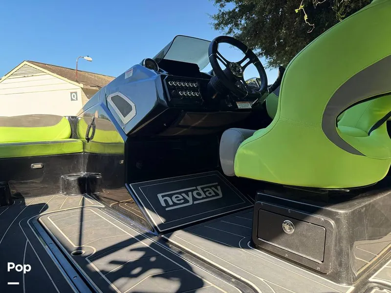 Slide: The Image of Heyday Wake Boats WT-2 2018 - 16558242