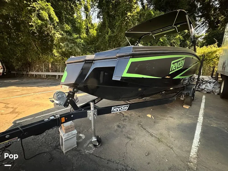 Slide: The Image of Heyday Wake Boats WT-2 2018 - 16558219