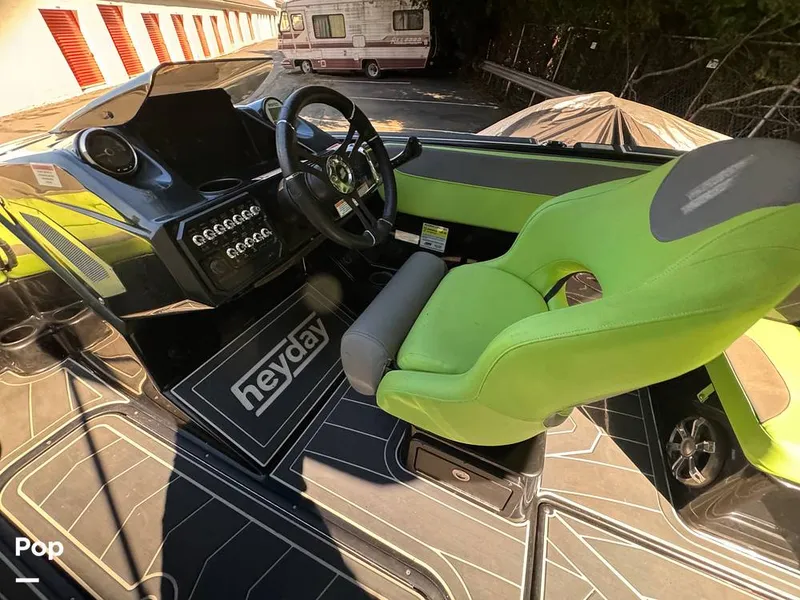 Slide: The Image of Heyday Wake Boats WT-2 2018 - 16558264