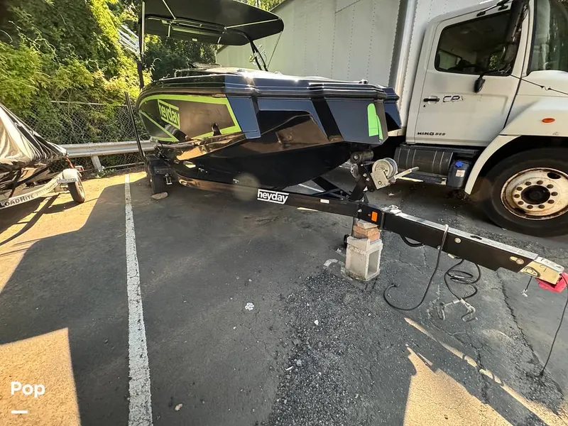 Slide: The Image of Heyday Wake Boats WT-2 2018 - 16558316
