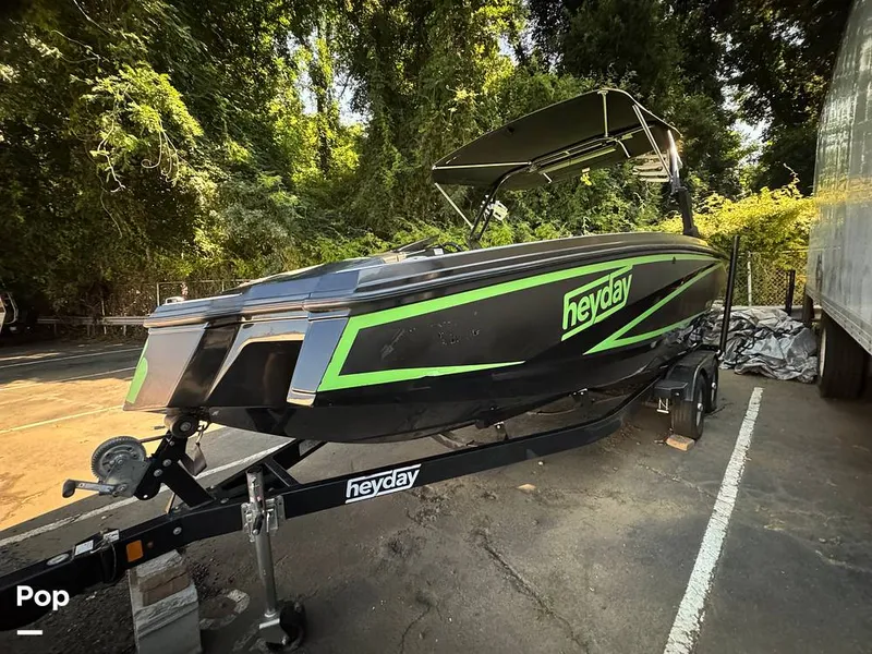 Slide: The Image of Heyday Wake Boats WT-2 2018 - 16558201