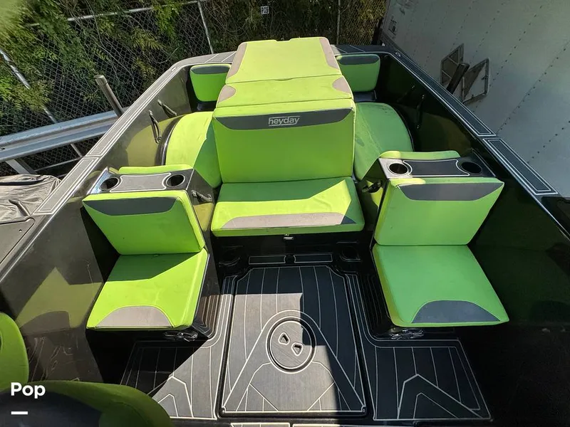 Slide: The Image of Heyday Wake Boats WT-2 2018 - 16558285