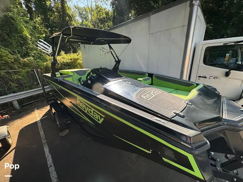 Slide: The Image of Heyday Wake Boats WT-2 2018 - 16558194