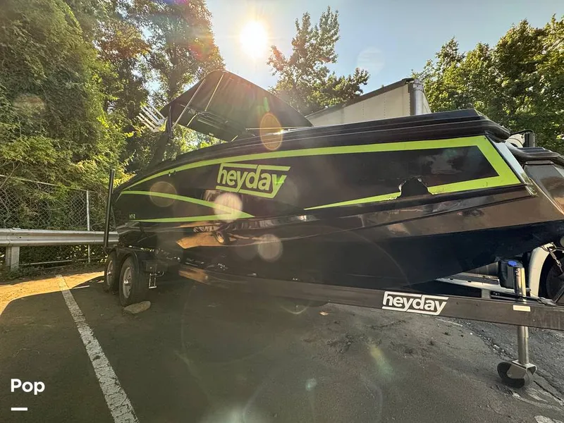 Slide: The Image of Heyday Wake Boats WT-2 2018 - 16558204