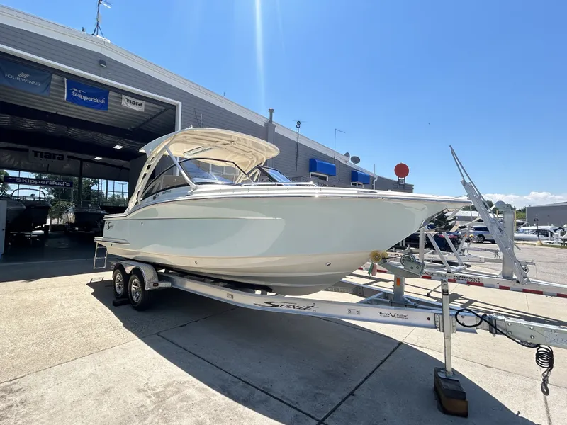 Slide: The Image of Scout 255 Dorado 2024 - 2