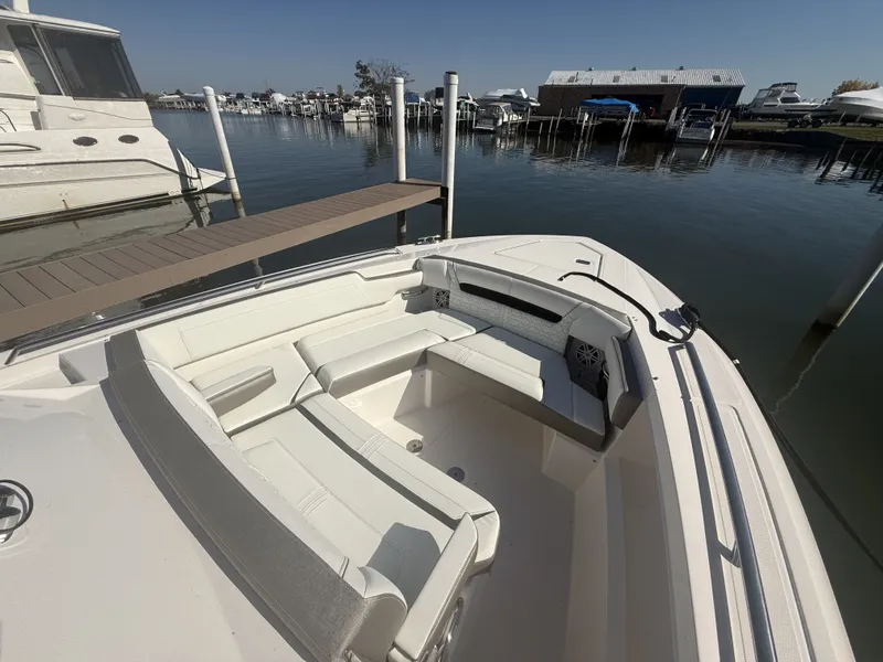 Slide: The Image of Tiara 34LS 2025 - 20