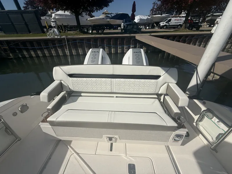 Slide: The Image of Tiara 34LS 2025 - 27