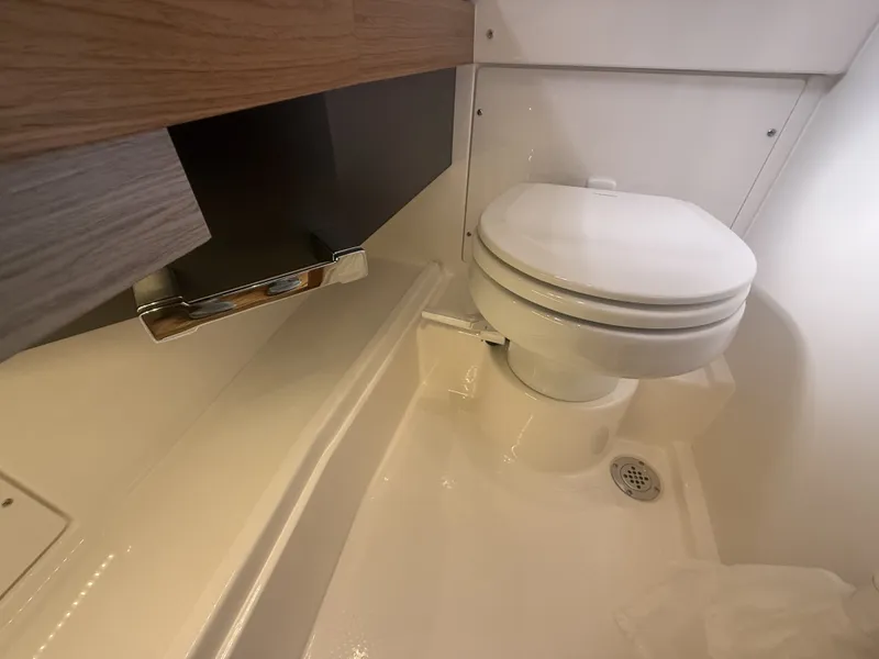 Slide: The Image of Tiara 34LS 2025 - 51