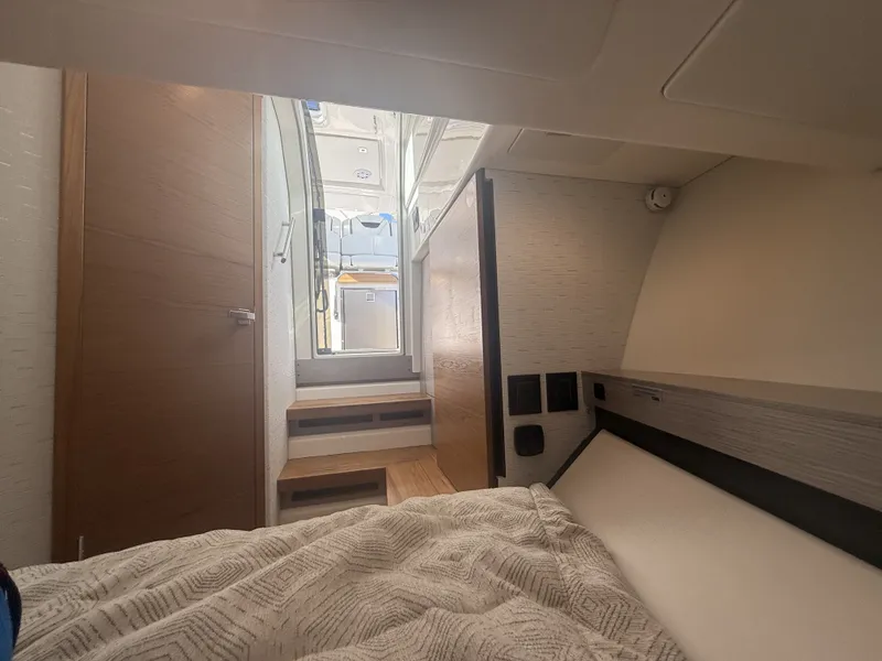 Slide: The Image of Tiara 34LS 2025 - 53