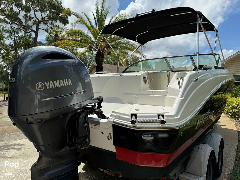 Slide: The Image of NauticStar 223 DC Sport Deck 2016 - 16456218