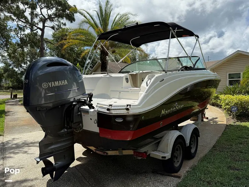 Slide: The Image of NauticStar 223 DC Sport Deck 2016 - 16456111