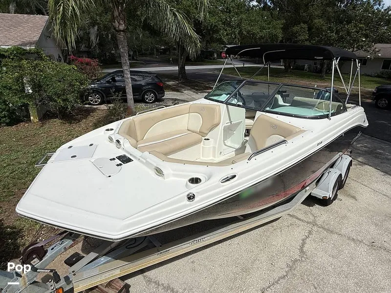 Slide: The Image of NauticStar 223 DC Sport Deck 2016 - 16456118