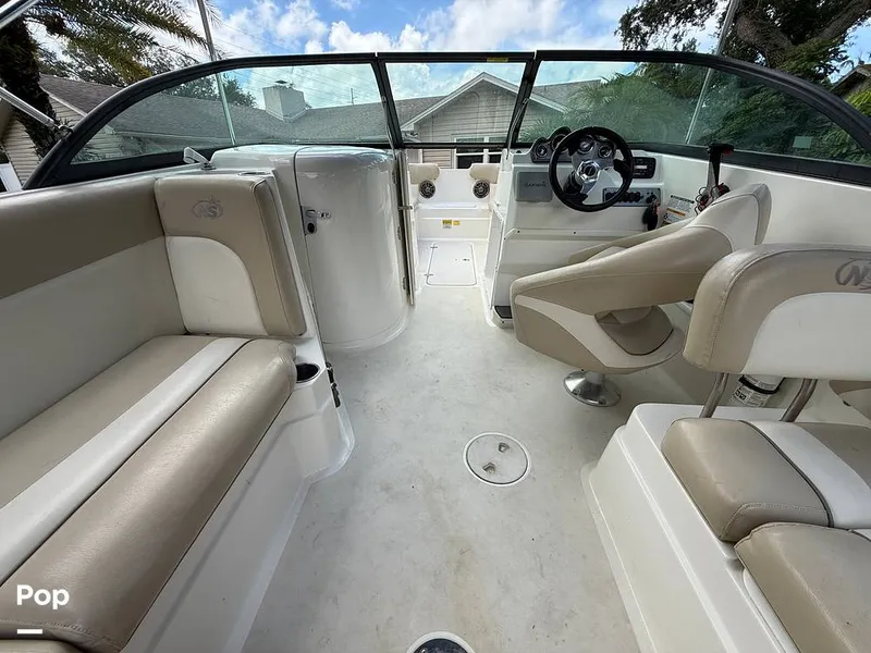 Slide: The Image of NauticStar 223 DC Sport Deck 2016 - 16456147