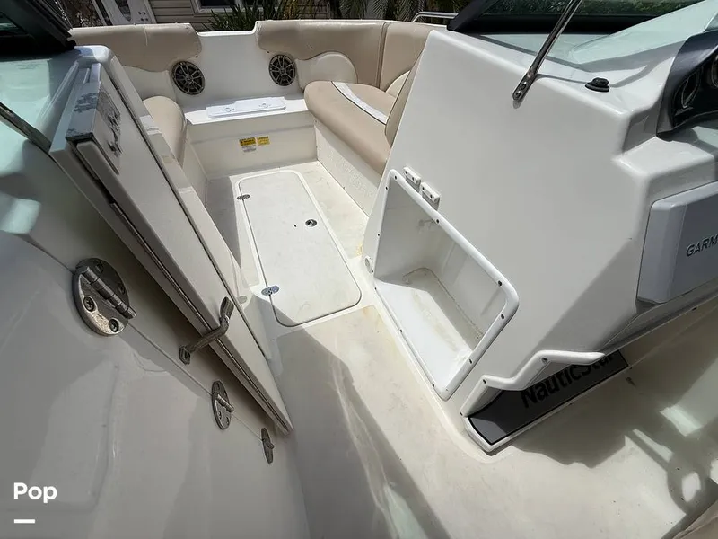 Slide: The Image of NauticStar 223 DC Sport Deck 2016 - 16456173