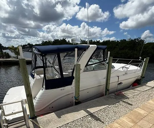 Slide: The Image of Rinker 320 Express Cruiser 2006 - 16475019