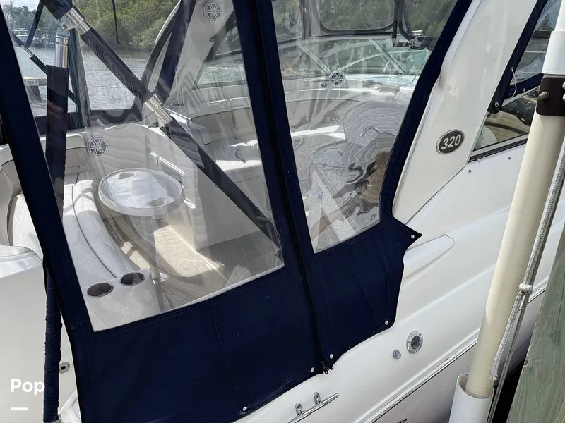 Slide: The Image of Rinker 320 Express Cruiser 2006 - 16473238