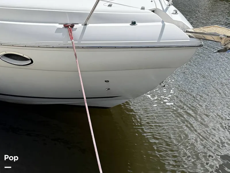 Slide: The Image of Rinker 320 Express Cruiser 2006 - 16473258
