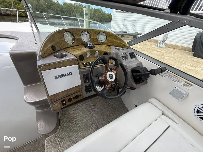 Slide: The Image of Rinker 320 Express Cruiser 2006 - 16473287