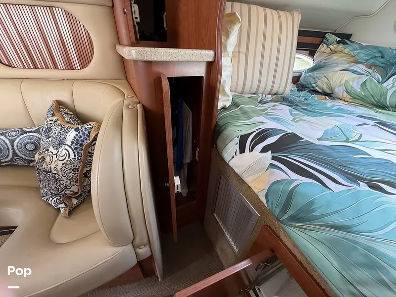 Slide: The Image of Rinker 320 Express Cruiser 2006 - 16473303