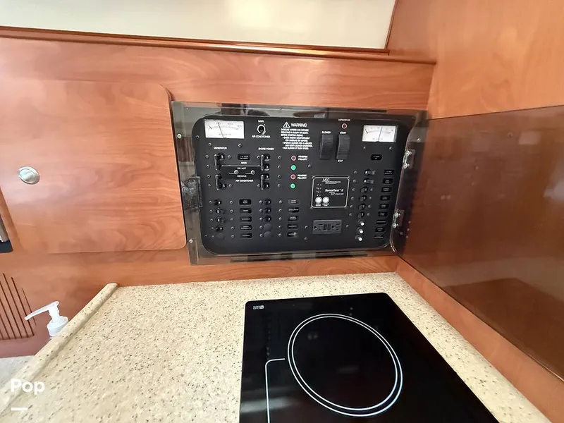 Slide: The Image of Rinker 320 Express Cruiser 2006 - 16473312