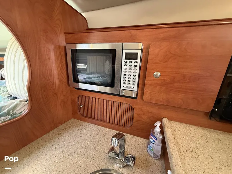 Slide: The Image of Rinker 320 Express Cruiser 2006 - 16473313