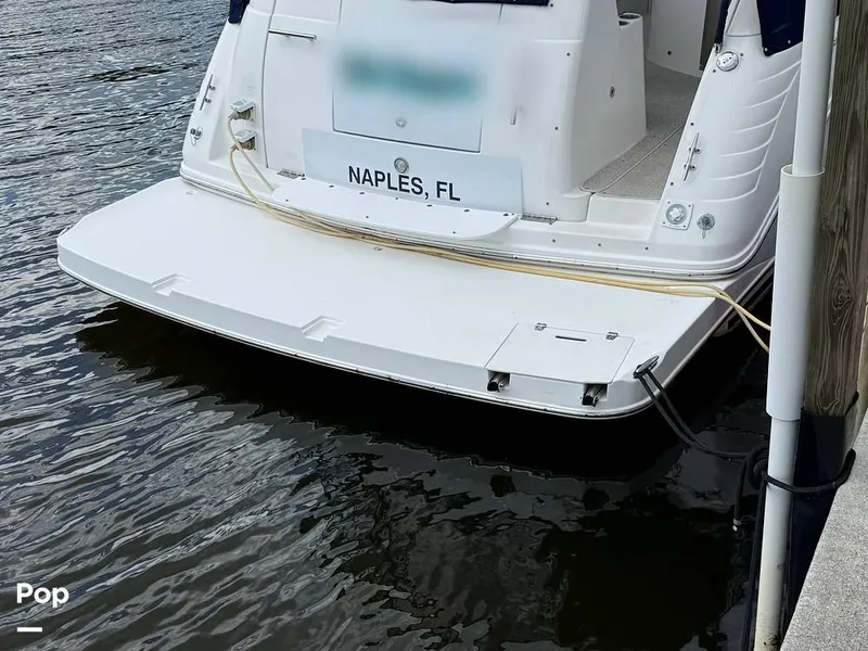 Slide: The Image of Rinker 320 Express Cruiser 2006 - 16473602