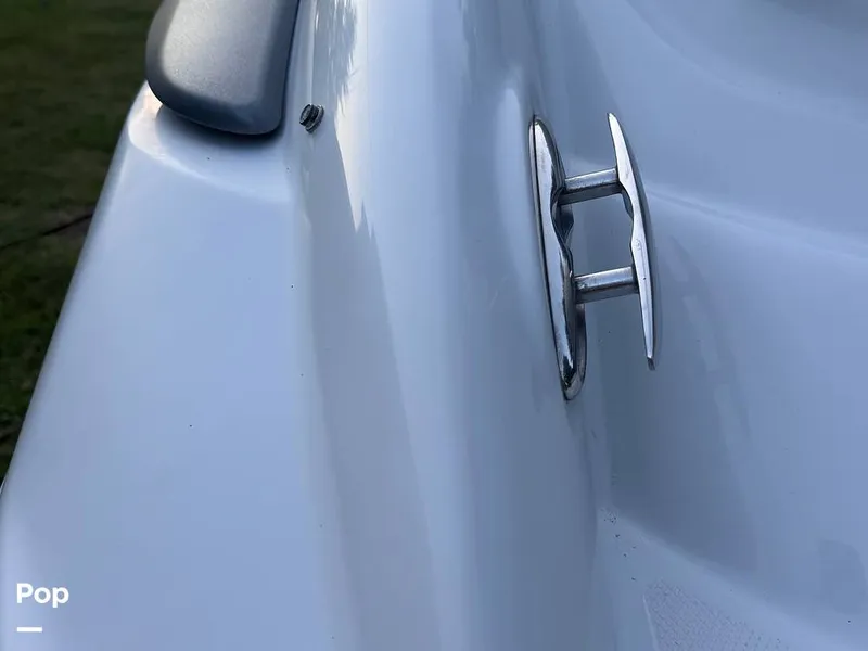 Slide: The Image of Crownline Boats 220 EX 2007 - 16508112