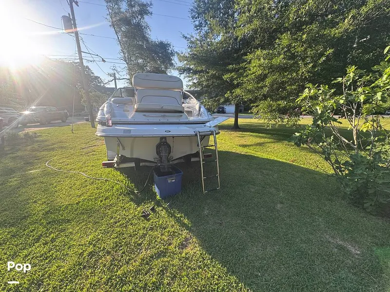Slide: The Image of Crownline Boats 220 EX 2007 - 16508137