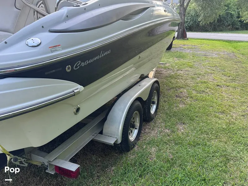 Slide: The Image of Crownline Boats 220 EX 2007 - 16508068