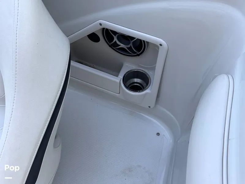 Slide: The Image of Crownline Boats 220 EX 2007 - 16508110