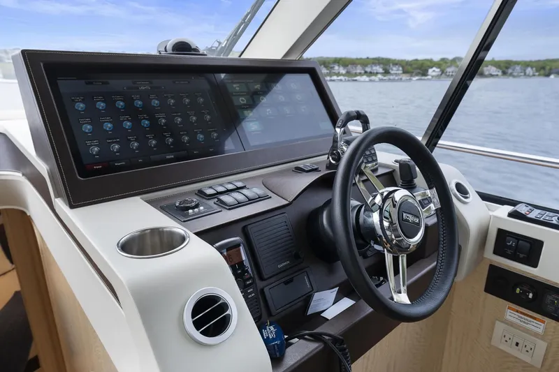 Slide: The Image of Burger 48 CRUISER 2019 - 67