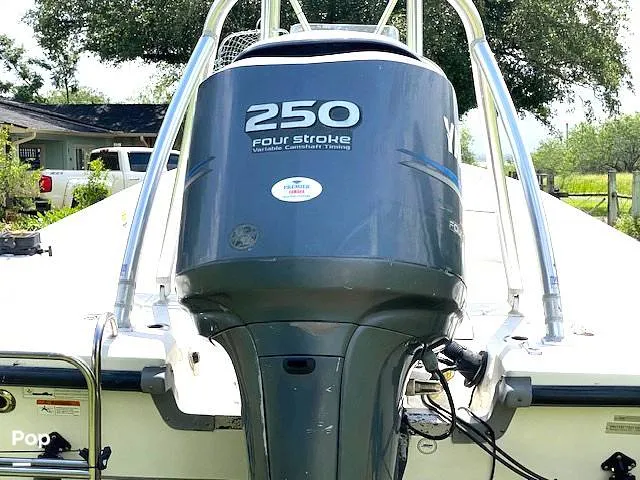 Slide: The Image of Yamaha four stroke 250HP - 16506460