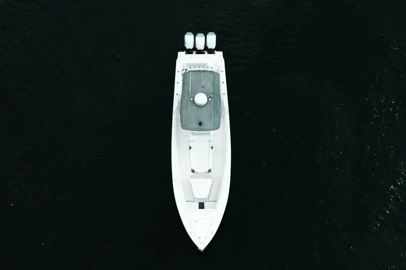 Slide: The Image of Nor-tech 390 Sport 2013 - 18