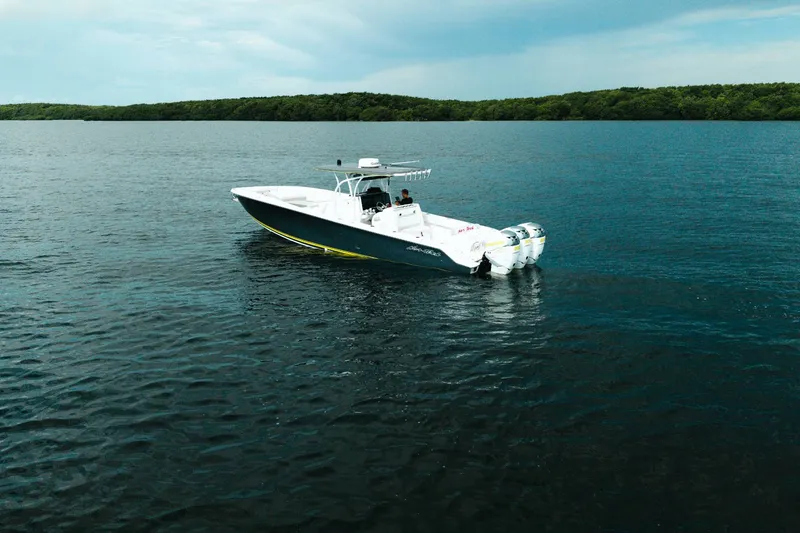 Slide: The Image of Nor-tech 390 Sport 2013 - 2