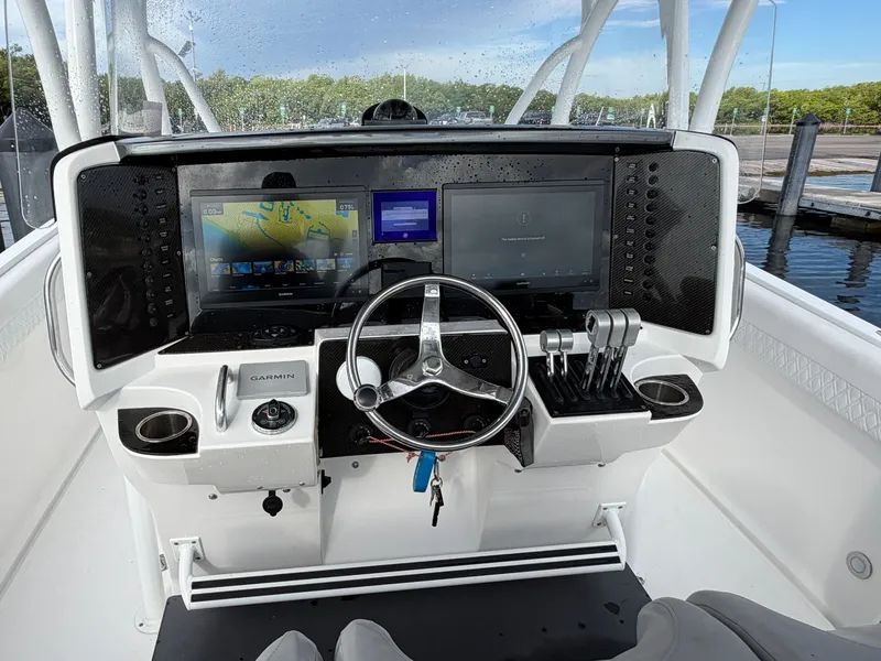 Slide: The Image of Nor-tech 390 Sport 2013 - 27