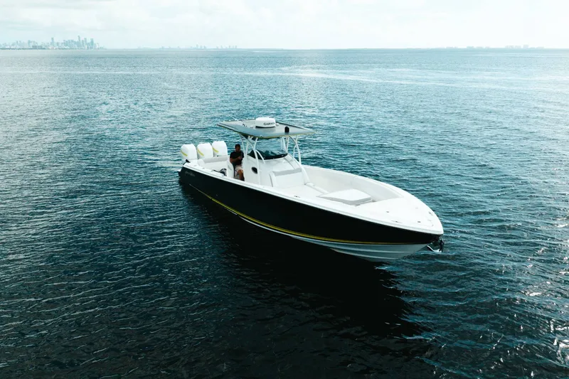 Slide: The Image of Nor-tech 390 Sport 2013 - 13