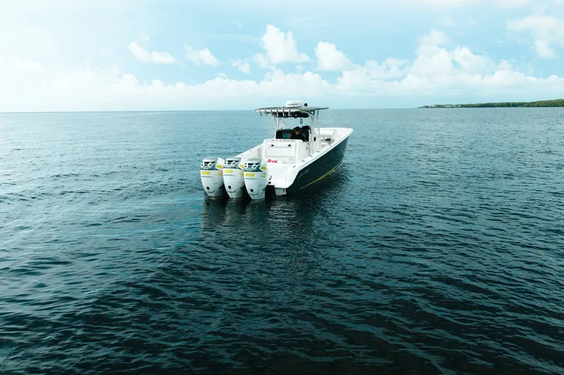 Slide: The Image of Nor-tech 390 Sport 2013 - 6