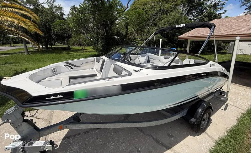 Slide: The Image of Yamaha SX190 2019 - 16472457