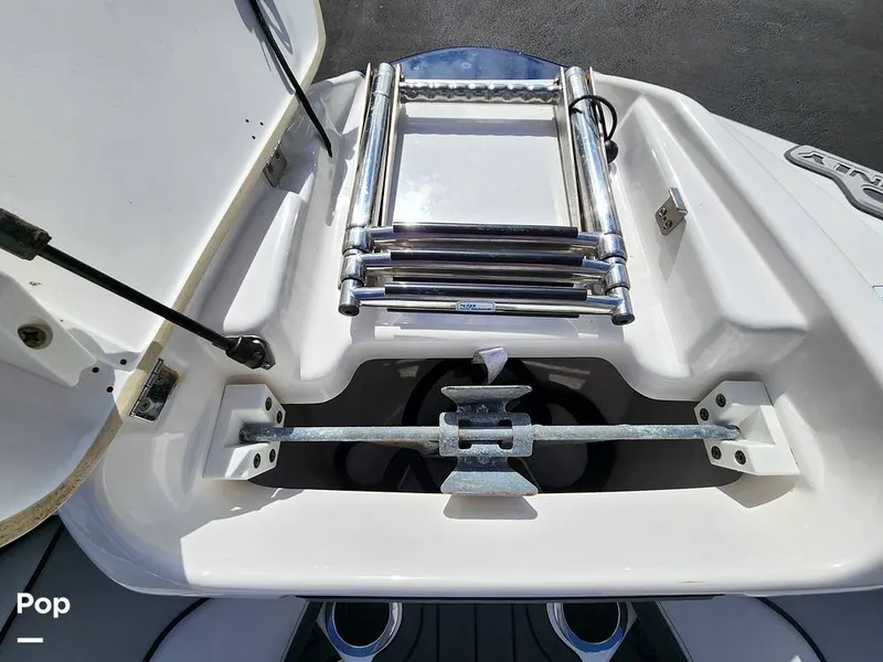 Slide: The Image of Yamaha 212 limited 2017 - 16458622