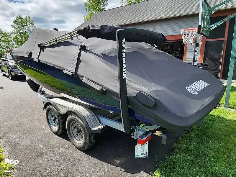 Slide: The Image of Yamaha 212 limited 2017 - 16463640