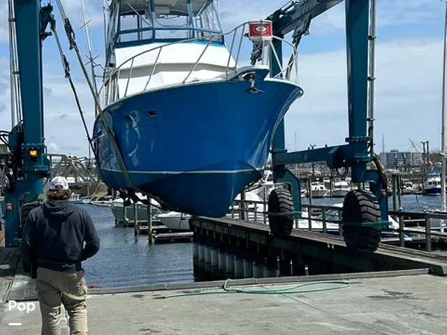 Slide: The Image of Hatteras 46 Sportfish 1978 - 16448810