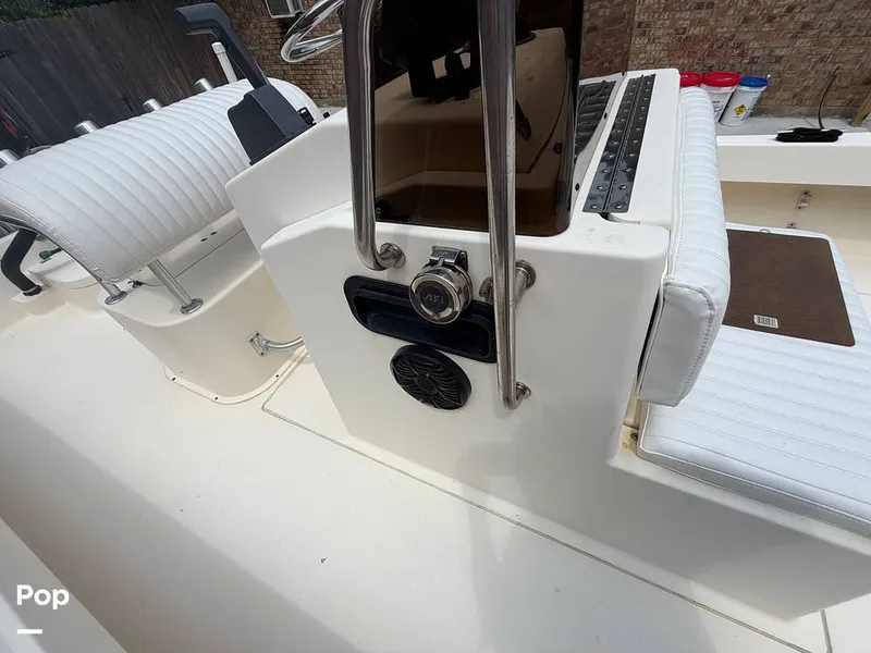 Slide: The Image of Parker Big Bay 2300T 2001 - 16516415