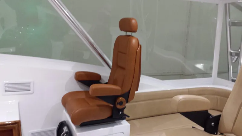 Slide: The Image of Jersey Cape 40' Express - 5