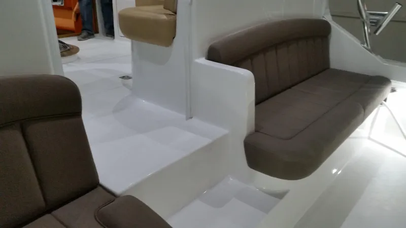 Slide: The Image of Jersey Cape 40' Express - 6