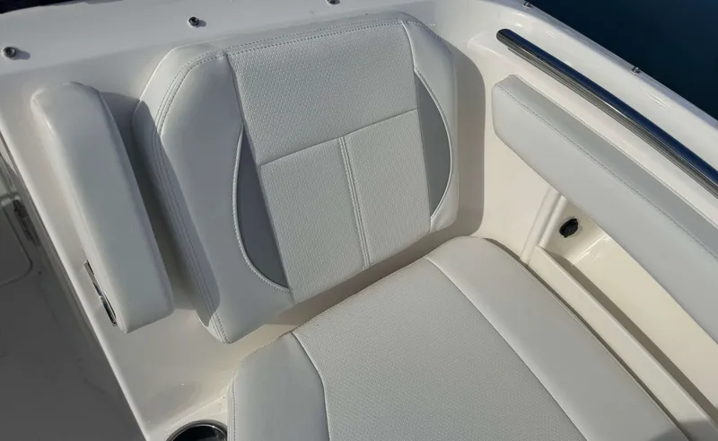 Slide: The Image of Pursuit Hours DC 266 stk number 2023 - 28