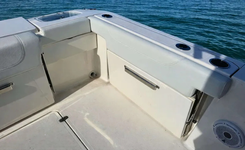 Slide: The Image of Pursuit Hours DC 266 stk number 2023 - 66