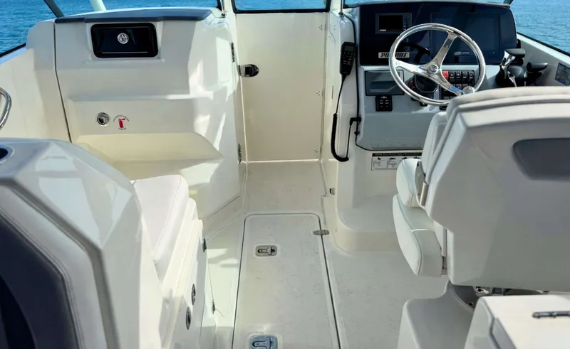 Slide: The Image of Pursuit Hours DC 266 stk number 2023 - 74